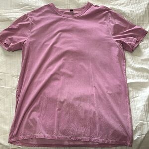 Lululemon fundamental T-shirt